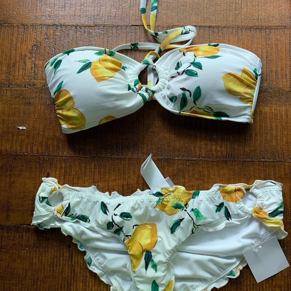 Kate Spade Lemon Bikini Set - Picture 3 of 9